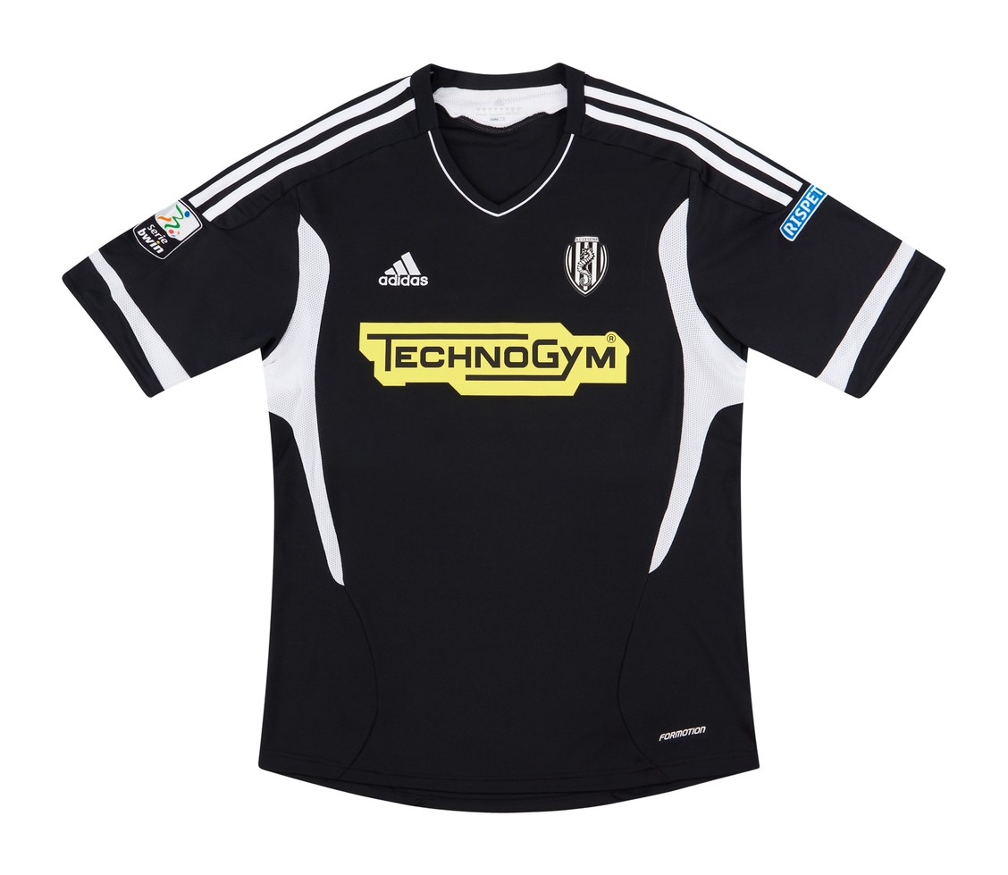 AC Cesena 2011-12 Away Kit