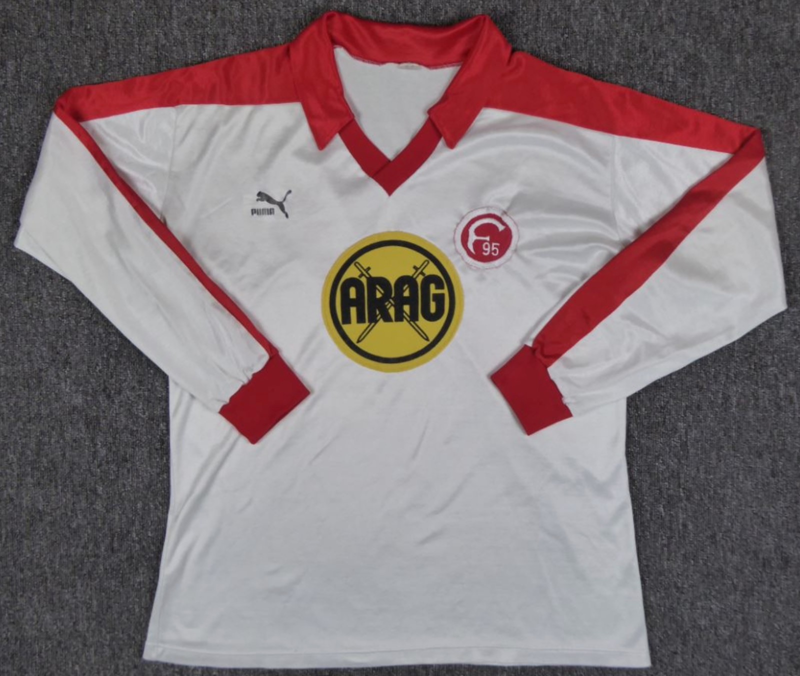 Fortuna Düsseldorf 1979-80 Away Kit