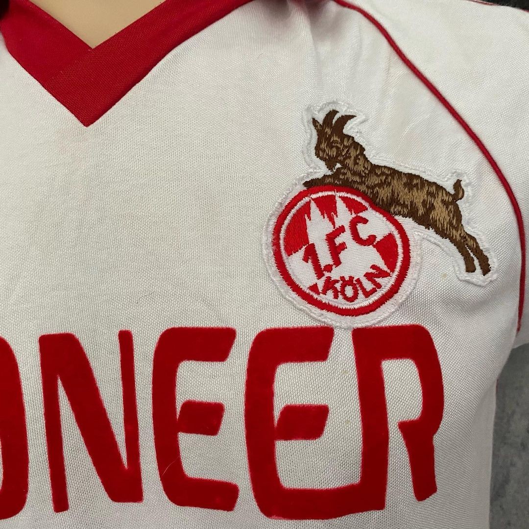 1. FC Köln 1980-81 Home Kit