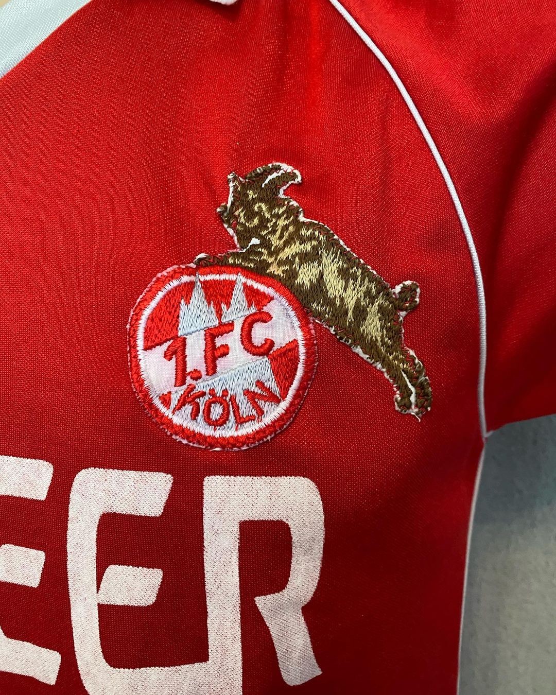 1. FC Köln 1980-81 Away Kit