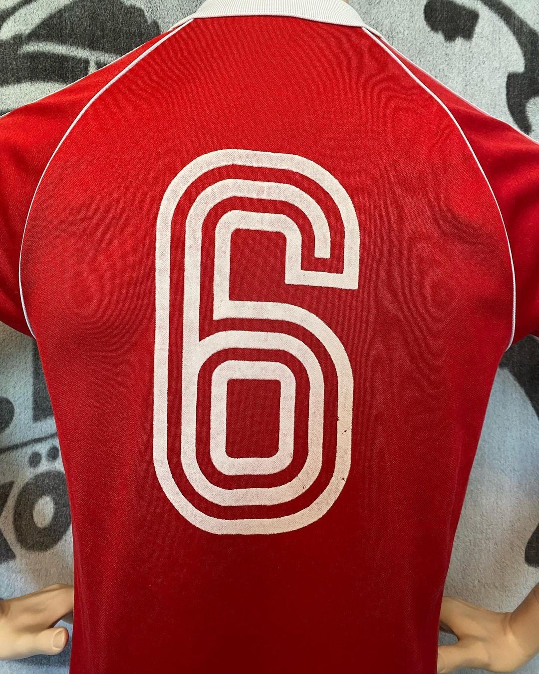 1. FC Köln 1980-81 Away Kit