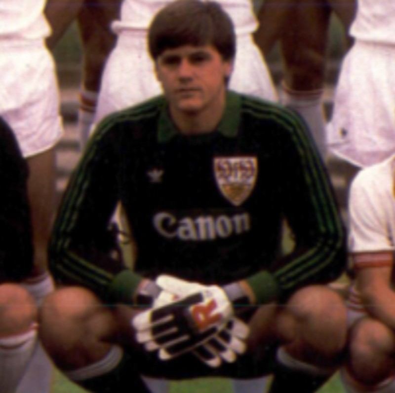 VfB Stuttgart 1980-81 GK 1 Kit