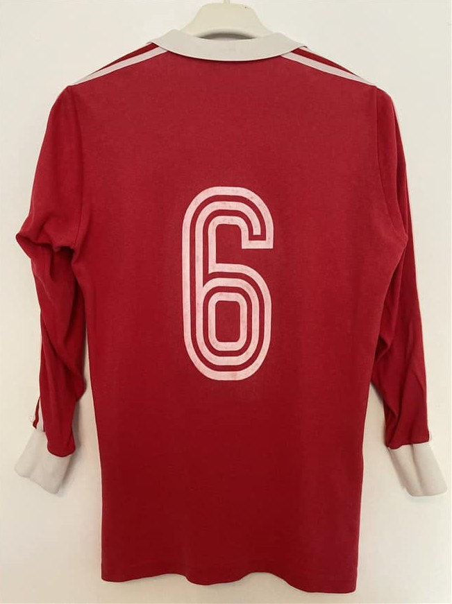 1. FC Nürnberg 1981-82 Home 3 Kit