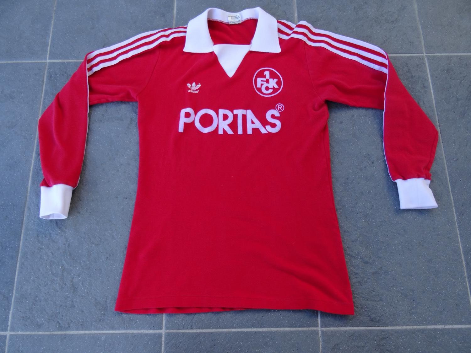 1. FC Kaiserslautern 1981-82 Home Kit