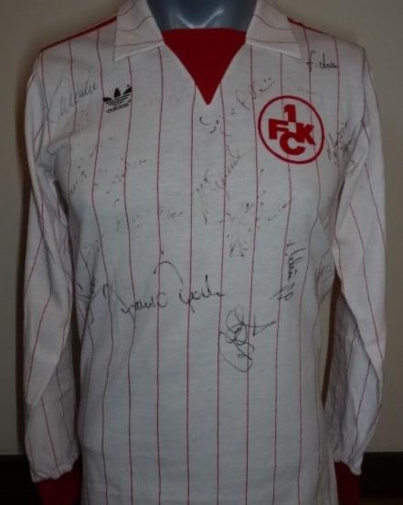1. FC Kaiserslautern 1981-82 Away Kit