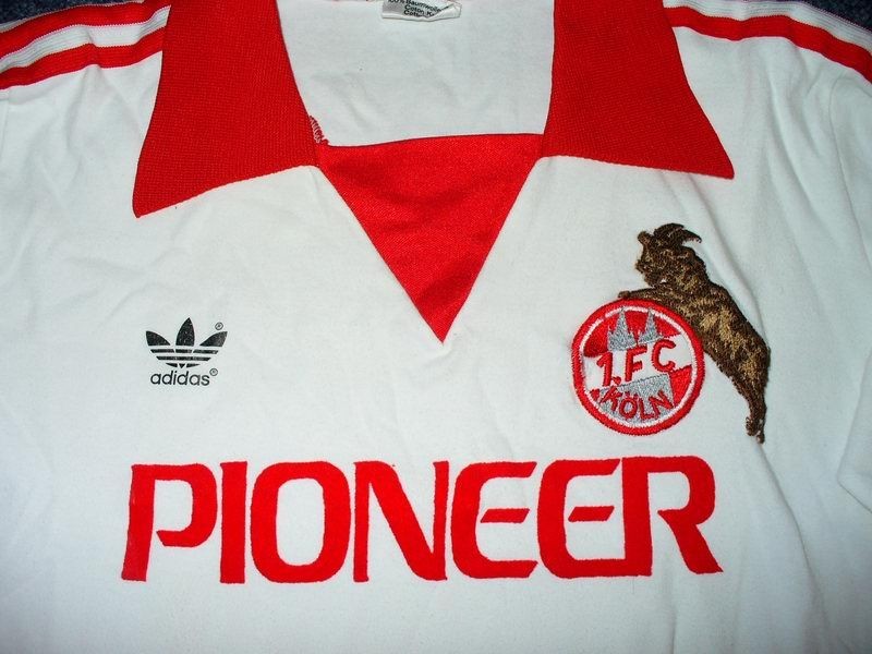 1. FC Köln 1981-82 Home Kit