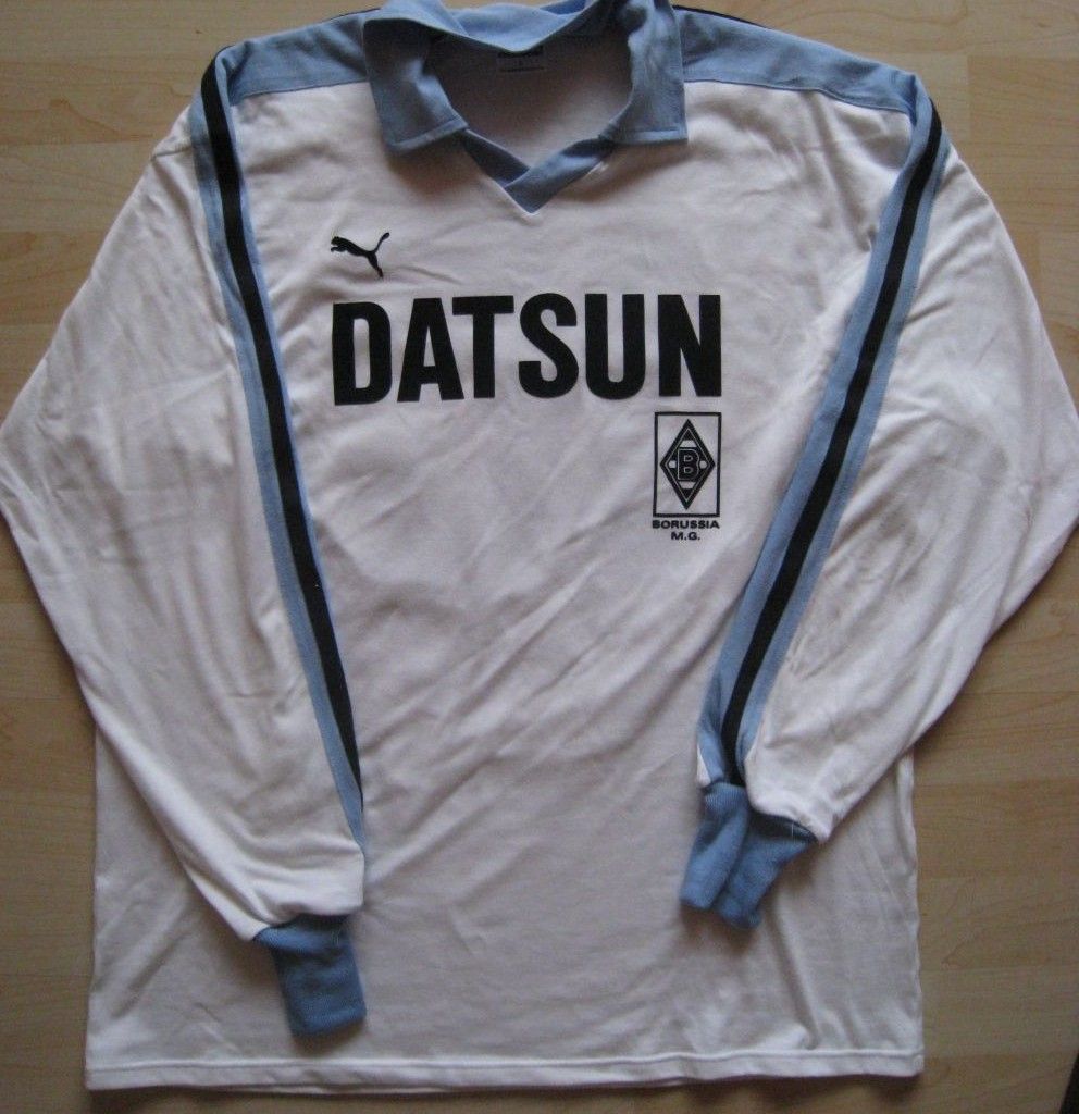 Borussia Mönchengladbach 1981-82 Third Kit