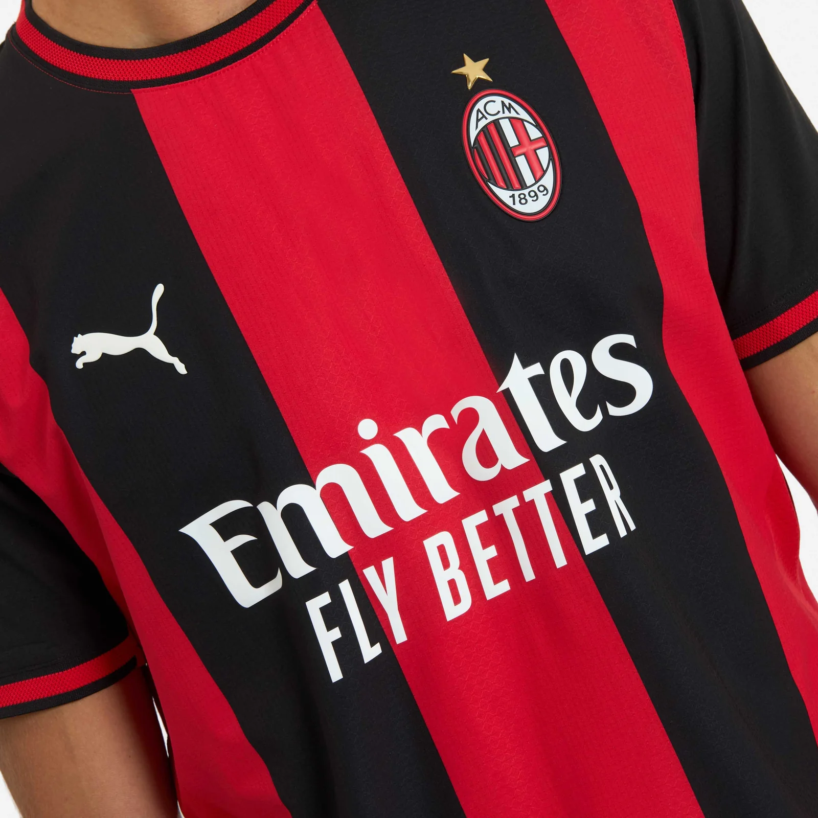 AC Milan 2026-27 home kit