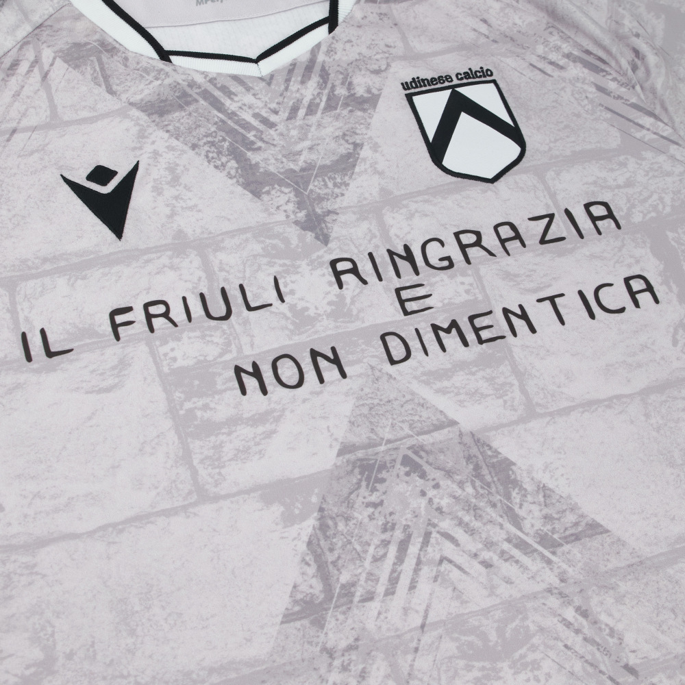 Udinese Calcio 2025/26 earthquake commemorative shirt